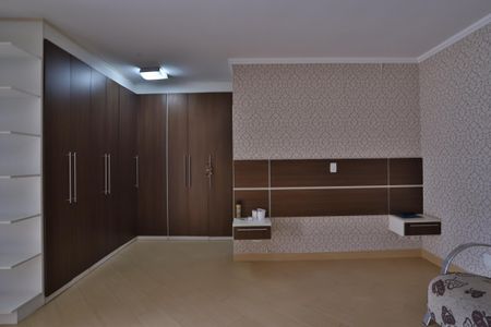 Casa à venda com 200m², 4 quartos e 2 vagasQuarto 2