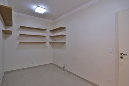 Casa à venda com 200m², 4 quartos e 2 vagasQuarto 1