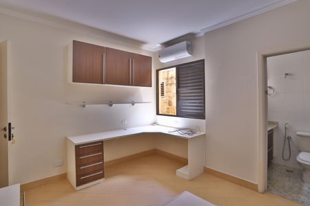 Casa à venda com 200m², 4 quartos e 2 vagasQuarto 3
