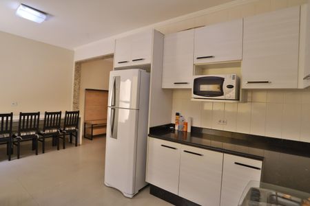 Casa à venda com 200m², 4 quartos e 2 vagasCozinha