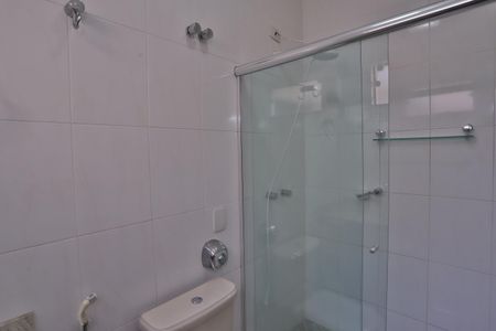 Casa à venda com 200m², 4 quartos e 2 vagasBanheiro do Quarto 3