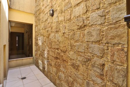 Casa à venda com 200m², 4 quartos e 2 vagasJardim de inverno