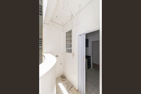 Apartamento para alugar com 67m², 2 quartos e sem vaga Apartamento para alugar com 67m², 2 quartos e sem vagaÁrea de Serviço