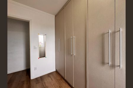 Apartamento à venda com 72m², 3 quartos e 2 vagasQuarto 2