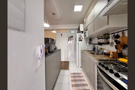 Apartamento à venda com 72m², 3 quartos e 2 vagasCozinha