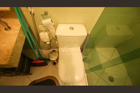 Casa à venda com 200m², 3 quartos e 1 vagaBanheiro da Suíte 2