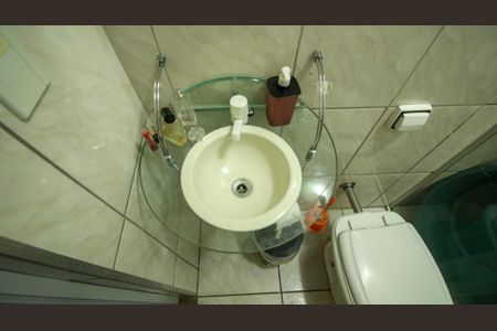 Casa à venda com 200m², 3 quartos e 1 vagaBanheiro