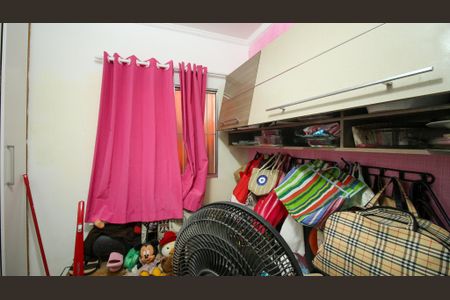 Casa à venda com 200m², 3 quartos e 1 vagaQuarto