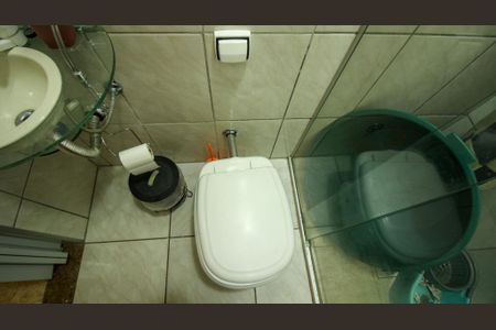 Casa à venda com 200m², 3 quartos e 1 vagaBanheiro