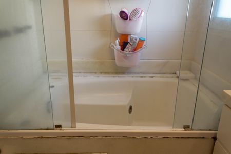 Casa de condomínio à venda com 130m², 3 quartos e 3 vagasBanheiro da Suíte 1