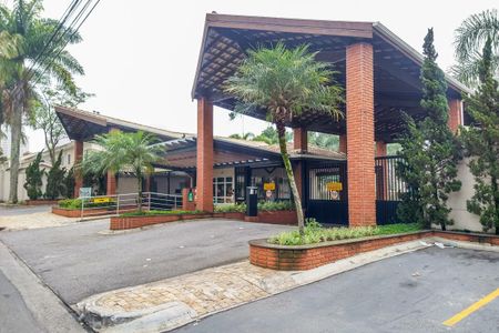 Casa de condomínio à venda com 130m², 3 quartos e 3 vagasFachada