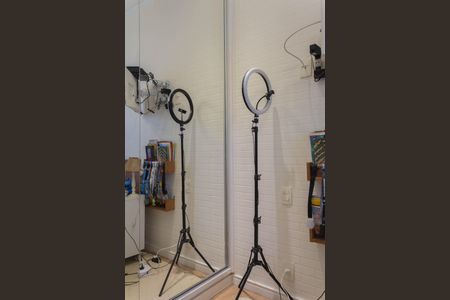 Casa de condomínio à venda com 130m², 3 quartos e 3 vagasQuarto 1