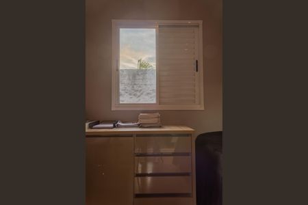 Casa de condomínio à venda com 130m², 3 quartos e 3 vagasQuarto 2