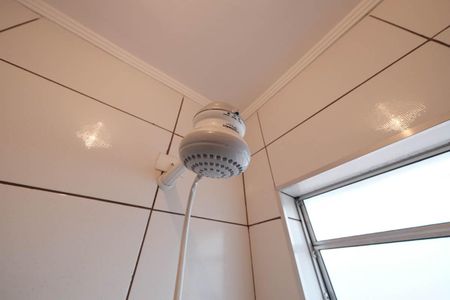 Casa à venda com 257m², 5 quartos e 4 vagas Casa à venda com 257m², 5 quartos e 4 vagasBanheiro