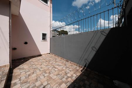 Casa à venda com 257m², 5 quartos e 4 vagas Casa à venda com 257m², 5 quartos e 4 vagasÁrea comum