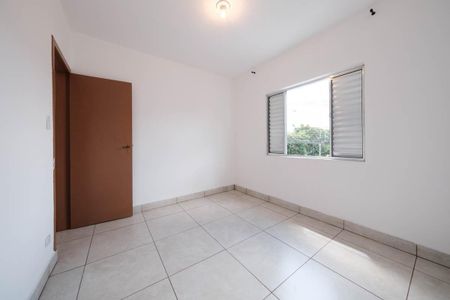 Casa à venda com 257m², 5 quartos e 4 vagas Casa à venda com 257m², 5 quartos e 4 vagasQuarto 3