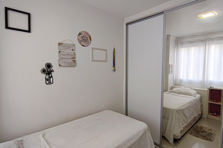 Apartamento à venda com 102m², 3 quartos e 2 vagas Apartamento à venda com 102m², 3 quartos e 2 vagasquarto 2