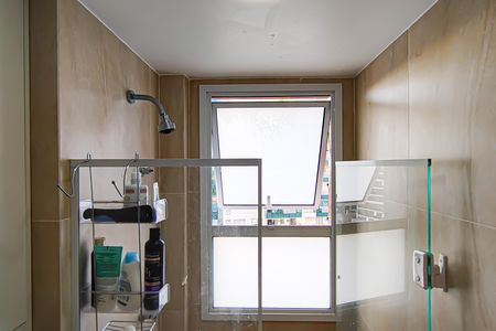 Apartamento à venda com 102m², 3 quartos e 2 vagas Apartamento à venda com 102m², 3 quartos e 2 vagasbanheiro conjugado