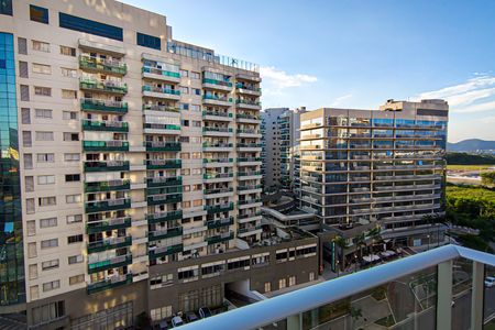 Apartamento à venda com 102m², 3 quartos e 2 vagas Apartamento à venda com 102m², 3 quartos e 2 vagasquarto 1 suite