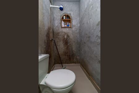 Casa à venda com 380m², 3 quartos e 3 vagas Casa à venda com 380m², 3 quartos e 3 vagasBanheiro Suíte