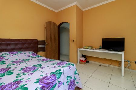 Casa à venda com 380m², 3 quartos e 3 vagas Casa à venda com 380m², 3 quartos e 3 vagasQuarto 1