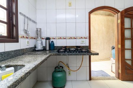 Casa à venda com 380m², 3 quartos e 3 vagas Casa à venda com 380m², 3 quartos e 3 vagasCozinha