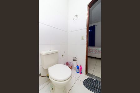 Casa à venda com 380m², 3 quartos e 3 vagas Casa à venda com 380m², 3 quartos e 3 vagasBanheiro