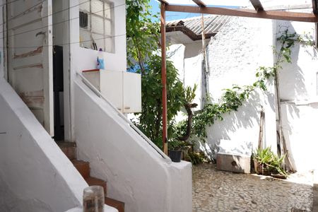 Casa à venda com 135m², 2 quartos e 1 vagaQuintal