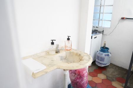 Casa à venda com 135m², 2 quartos e 1 vagaBanheiro