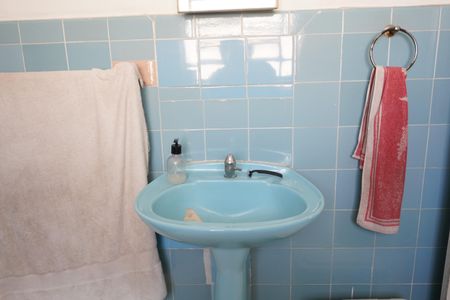 Casa à venda com 135m², 2 quartos e 1 vagaBanheiro