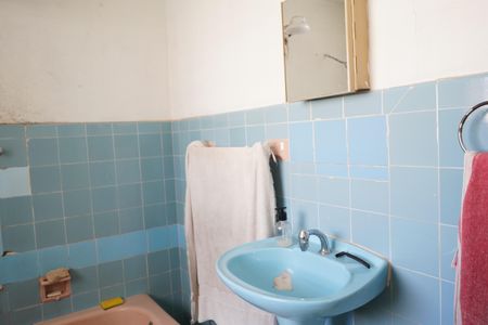 Casa à venda com 135m², 2 quartos e 1 vagaBanheiro