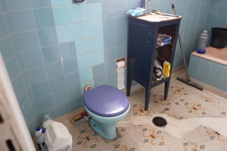 Casa à venda com 135m², 2 quartos e 1 vagaBanheiro