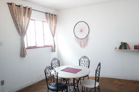 Sala de casa à venda com 2 quartos, 135m² em Vila Bertioga, São Paulo