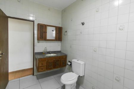 Casa à venda com 412m², 3 quartos e 4 vagasBanheiro