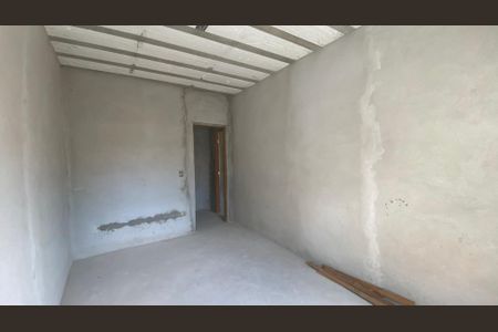 Casa à venda com 412m², 3 quartos e 4 vagasQuarto 1 da casa 2 edícula 