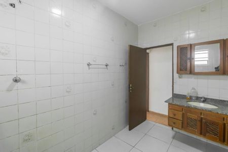 Casa à venda com 412m², 3 quartos e 4 vagasBanheiro