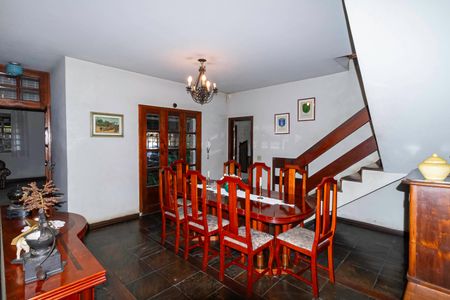 Casa à venda com 300m², 6 quartos e 4 vagasCopa