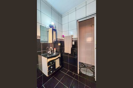 Casa à venda com 125m², 2 quartos e 2 vagasBanheiro Social