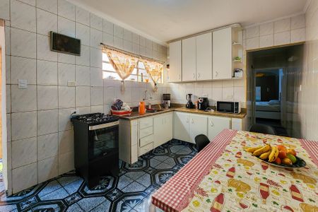 Casa à venda com 125m², 2 quartos e 2 vagasCozinha