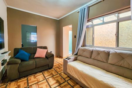 Casa à venda com 125m², 2 quartos e 2 vagasSala