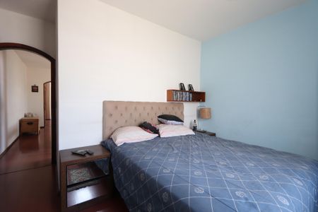 Casa à venda com 171m², 3 quartos e 3 vagasQuarto 2