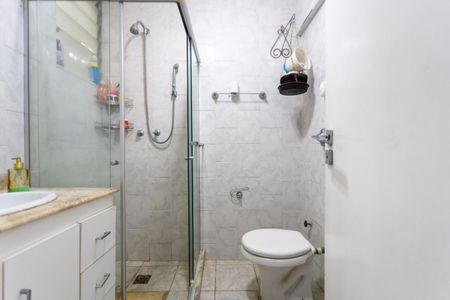 Apartamento à venda com 94m², 3 quartos e 2 vagasBanheiro Social