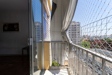 Apartamento à venda com 94m², 3 quartos e 2 vagasSala Varanda