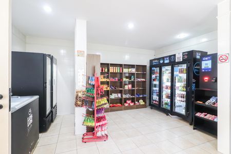 Apartamento à venda com 182m², 3 quartos e 3 vagasÁrea comum -Mercadinho