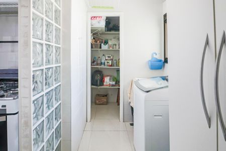 Apartamento à venda com 182m², 3 quartos e 3 vagasLavanderia