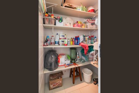 Apartamento à venda com 182m², 3 quartos e 3 vagasLavanderia