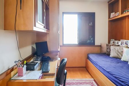 Apartamento à venda com 182m², 3 quartos e 3 vagasQuarto 3