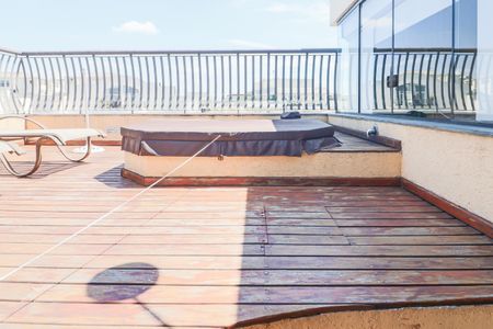 Apartamento à venda com 182m², 3 quartos e 3 vagasCobertura - Piscina e Churrasqueira