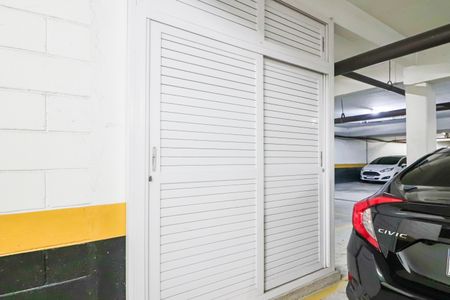 Apartamento à venda com 182m², 3 quartos e 3 vagasÁrea comum -Deposito