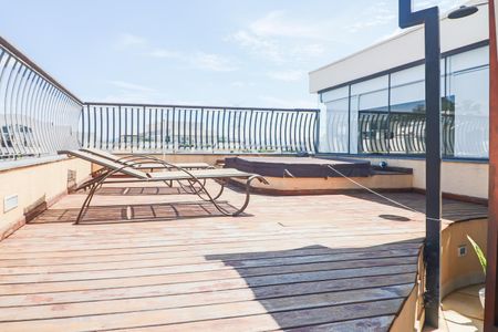 Apartamento à venda com 182m², 3 quartos e 3 vagasCobertura - Piscina e Churrasqueira